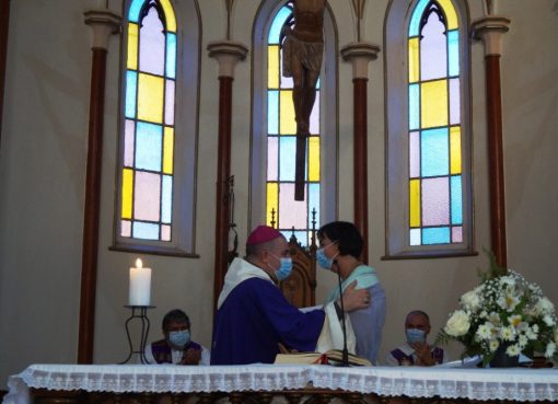 Hermana Claudia Muñoz es la nueva responsable parroquial de Tierra Amarilla